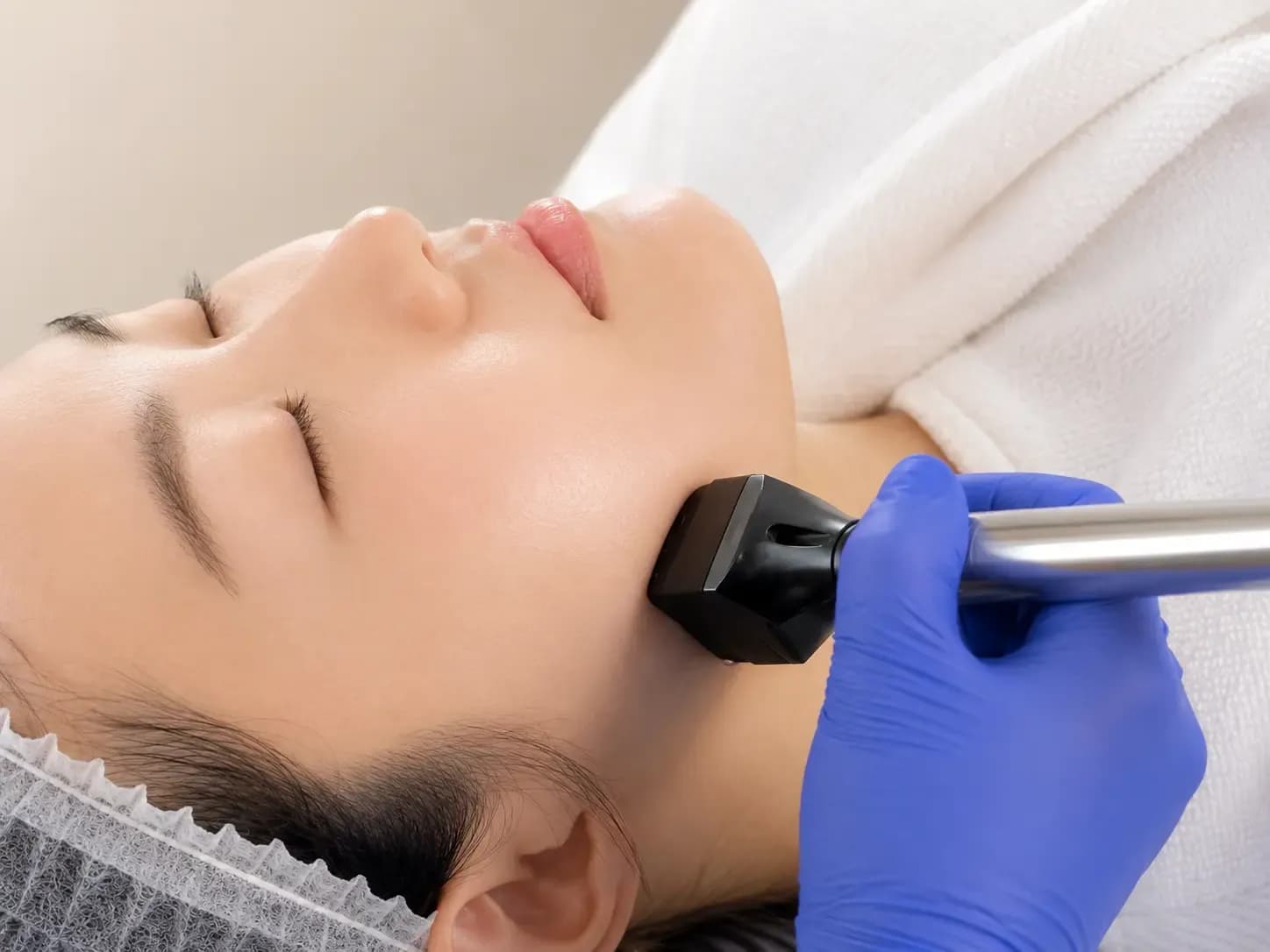 FORMA Skin Tightening & Facial Sculpting
